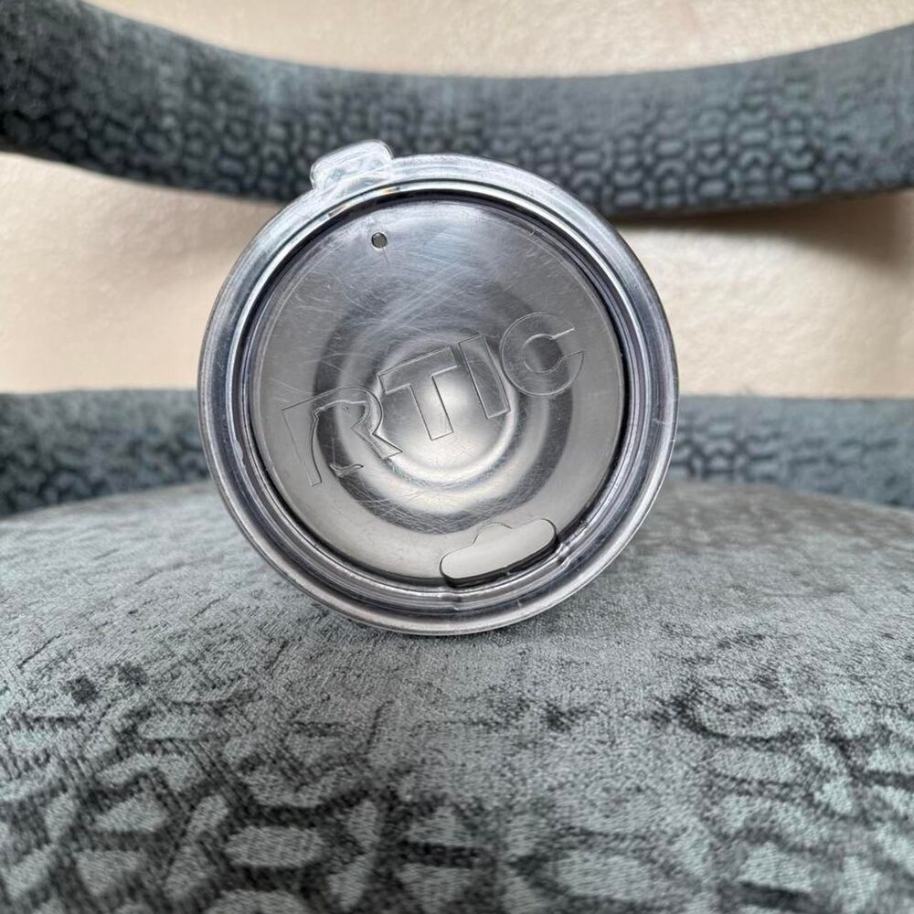 Unbranded Silver Dinnerware - Picture 2 of 2